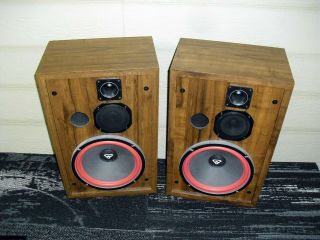 Cerwin Vega D - 5 Speakers