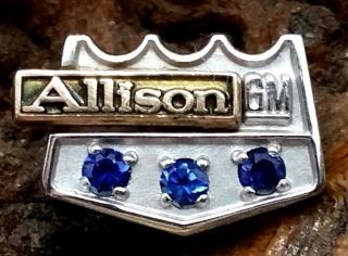 Vintage 10 Karat Yellow And White Gold Gm Allison Division Sapphire Service Pin