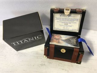 Inkworks 1998 Titanic Movie Photo Cards In Collectable Leather Steamer Trunk