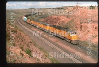 Duplicate Slide Up Union Pacific Dda40x 6911/sd40 - 2/dda40x Action