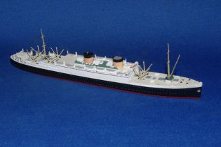 MERCATOR GB PASSENGER SHIP ' MS BRITANNIC ' 1/1250 MODEL SHIP 3