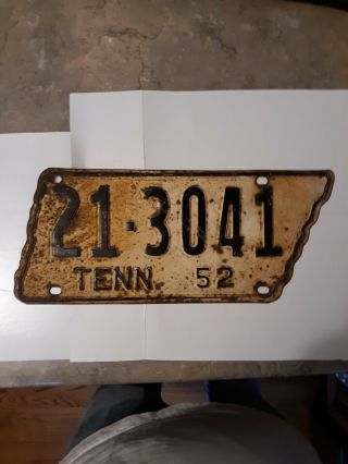 1952 Tennessee State Shape License Plate