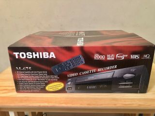 Toshiba M - 675 Vhs Player Vcr Recorder 4 Head Hifi Stereo Video Cassette Rec