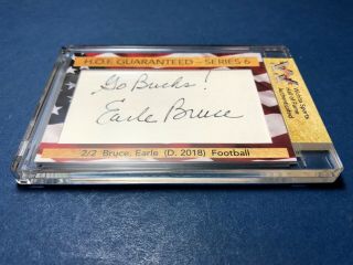 D) Earle Bruce Ohio State Buckeyes Football Hof – Hof Guar Americana Autograph