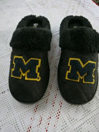 University Of Michigan Wolverines Womens Size 11/12 Maize And Blue Slippers