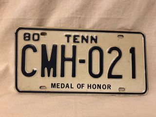 1980 Tennessee State Shaped License Plate Paint Cmh - 021 Medal Of Honor