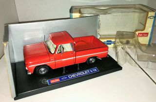 1/18 Diecast Sun Star 1965 Chevy C - 10 Red Pickup Truck 1361