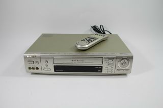 Samsung Sv - 5000w World Wide Multi - System Vcr (ntsc,  Pal,  Secam, ) With Remote