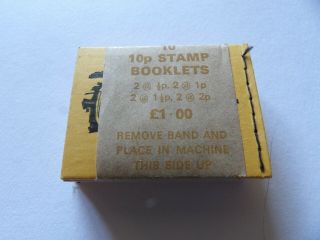 10 Banded Books Of Vintage Stamps 10p Book