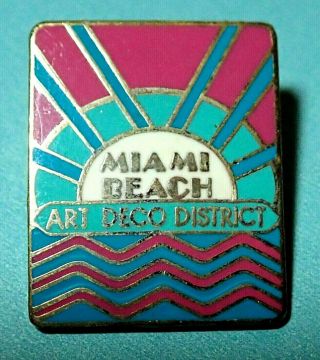 Great Miami Beach Art Deco Architecture District Vintage Cloisonne Pin Badge
