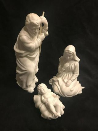 Vintage Set Of 3 White Bisque Avon Nativity Collectibles 1981 Holy Family