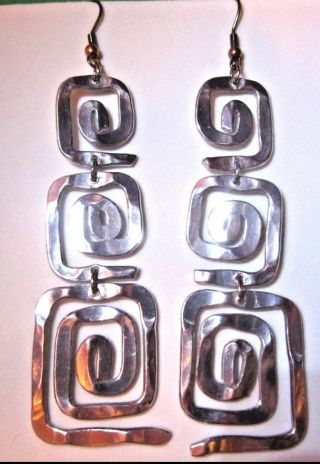 Vintage 3 5/8 " L Silverton Maze Design Dangle Fish Hook Pierced Earrings