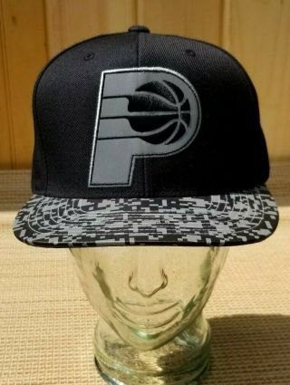 Indiana Pacers Hat Mitchell & Ness Black Digital Camo Reflective Snapback Cap