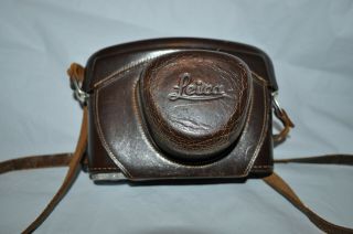 Vintage E.  Leitz Wetzlar LEICA Leather CAMERA CASE.  w/ STRAP Made in Germany 3