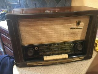 Grundig Majestic Radio Model 3035 W/3d/usa