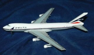Delta Airlines Met Jet Diecast Metal N9896 Gemini Jets Boeing 747 100 1:400