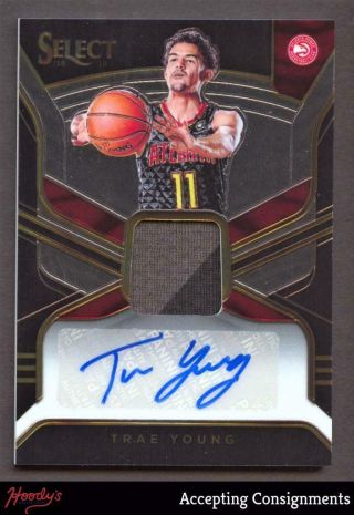 2018 - 19 Select Rookie Jersey Trae Young 2 Color Patch Auto Autograph 107/199 Rc