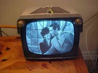 Retro Vintage Tv Zenith 17 In.  Portable 15a26 Circa 1956 - 57