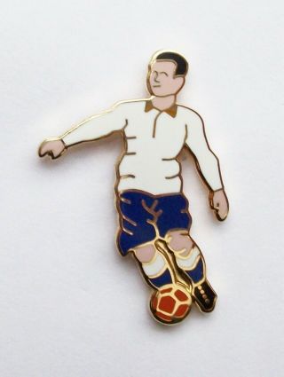 Tottenham Hotspur Spurs Vintage Footballer Pin Badge