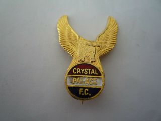 Vintage 1970 - 80s Crystal Palace Football Club Metal Enamel Badge.