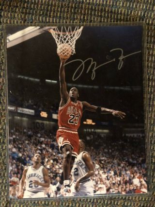 Michael Jordan Signed Photo