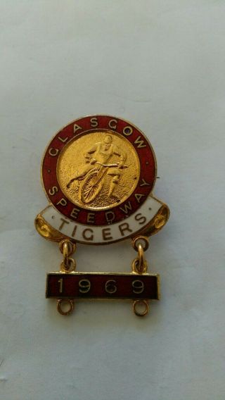 Vintage 1960s Glasgow Tigers Speedway Badge With Makers Name And 1 Year Bar