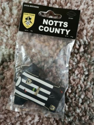 Official Merchandise Vintage Notts County Football Keyring