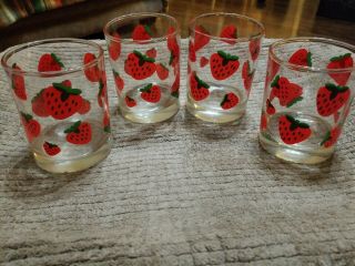 Set Of 4 Vintage Colony Strawberry Red Green Drinking Rocks Glasses Tumblers