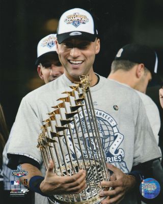 Derek Jeter 2009 World Series Trophy 8x10 Licensed Photo File York Yankees