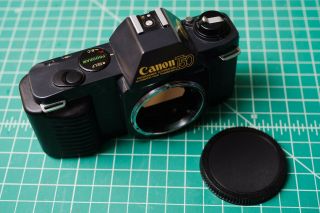 Ex Vintage Canon T50 Fd Mount 35mm Slr Film Camera Body Only