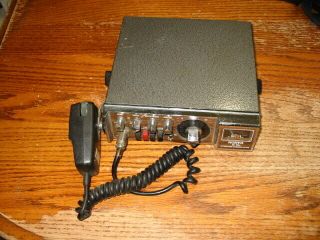 Vintage Robyn Sx - 102b Cb Radio Transceiver 23 Channel With Bfo Great