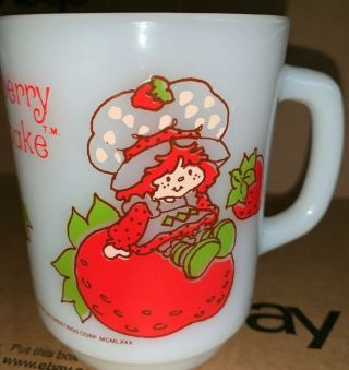1980 Vintage Milk Glass Anchor Hocking Fire King Strawberry Shortcake Coffee Cup