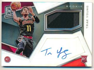 Trae Young 2018/19 Panini Spectra Rc Rookie Autograph Jersey Auto Sp /299 $175