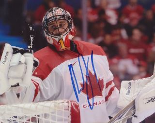 Roberto Luongo Signed Team Canada 8x10 Photo