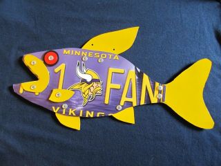 Mn.  Vikings License Plate Folk Art Hand - Made Fish Carving Sign Wall Shop Hanging 3