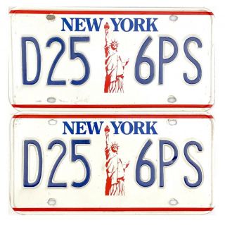 York Statue Of Liberty License Plate Pair D25 - 6ps Plates
