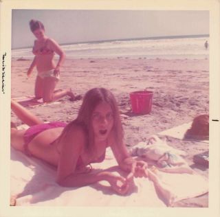 Surprised By The Camera - Young Women Summer Day At The Beach Vtg Photo 236