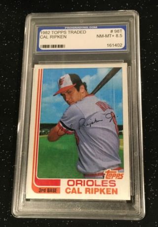 1982 Topps Traded Baseball Complete Set With Nm - Mt,  8.  5 Cal Ripken Jr Rookie Pgs