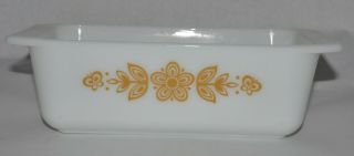 Vintage Pyrex Butterfly Gold Loaf Pan 913 8.  5 " X4.  5 " X2.  5 " White Milk Glass