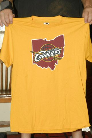Kevin Love Cleveland Cavaliers Stadium Give Away T Shirt Jersey Large