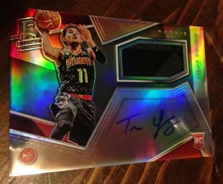 2018 - 19 Panini Spectra Trae Young - 2 Color Rpa On Card Auto Prizm 296/299