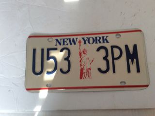 Very Good Vintage York State Liberty License Plate (u53 3pm)