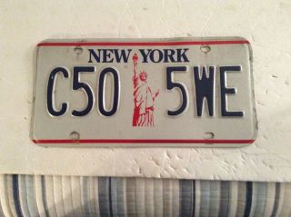 Very Good Vintage York State Liberty License Plate (c50 5we)