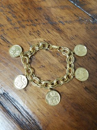 Vintage Gold Tone Chain With Horoscope Leo Lion Coin Charm Bracelet