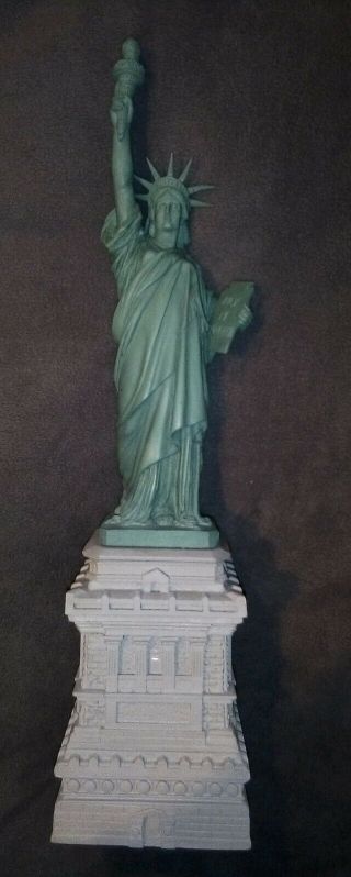 Colbar 1984 Statue Of Liberty Resin Vintage Signed 15 " Inch Sculpture