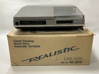 Realistic Lab 2200 Linear Tracking Direct Drive Automatic Turntable W/ Box