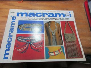 Vintage Macrame Booklet Hp400 Wall Hangings Purses Jewelry Belts