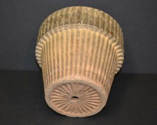 Vintage Pottery Flower Pot Planter With Ribbed Design 5.  5” Tall 6.  5” Wide