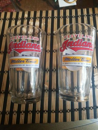 Cleveland Indians Chief Wahoo Miller Lite Drinking Glass Set Beer Glasses