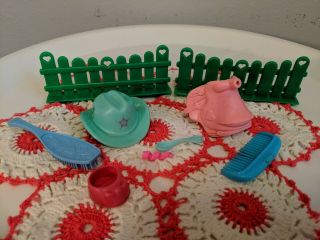Vintage My Little Pony Accessories Fence Cowboy Hat Saddle Combs